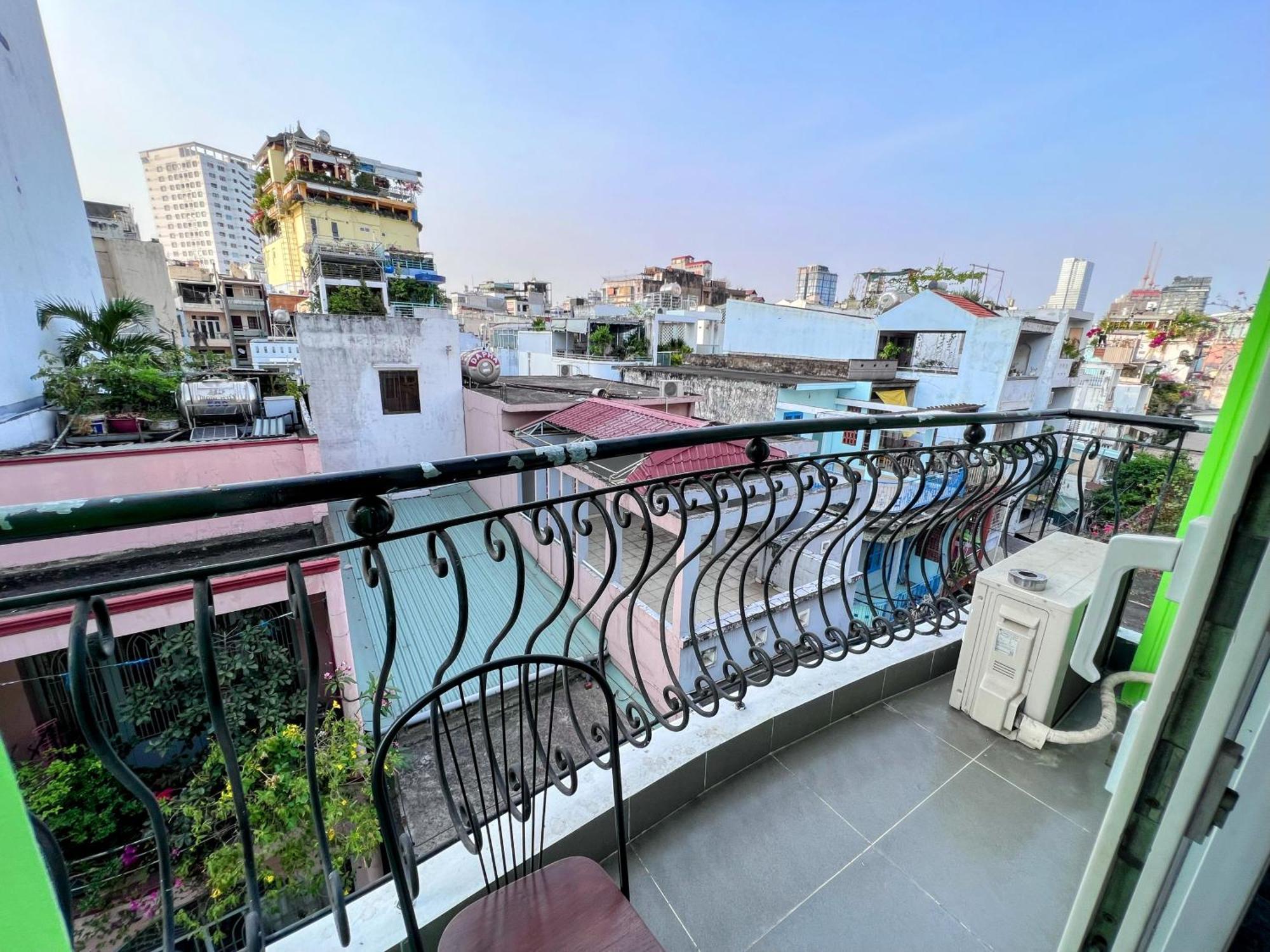 Tumy Homestay Saigon Хошимин Екстериор снимка