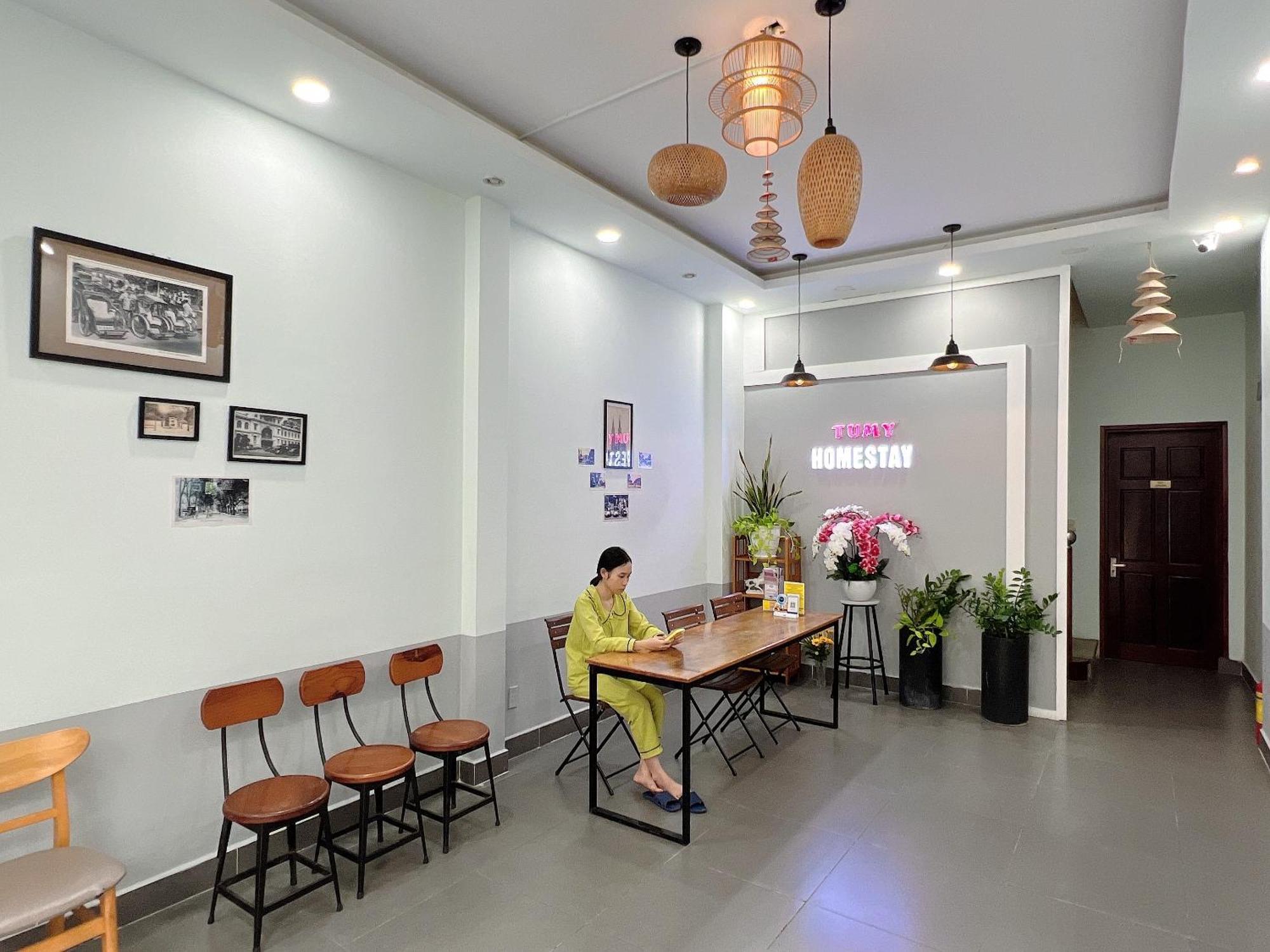 Tumy Homestay Saigon Хошимин Екстериор снимка